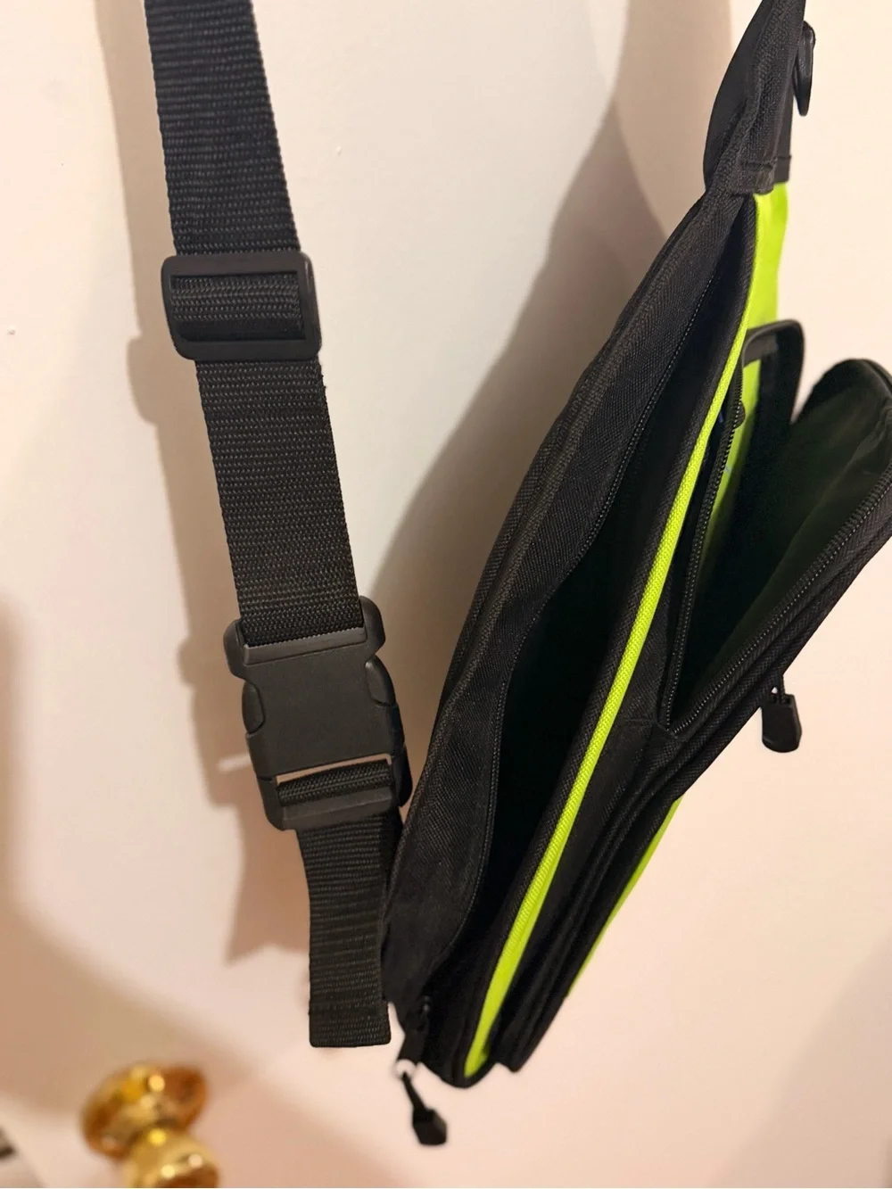 Gpak crossbody sling bag